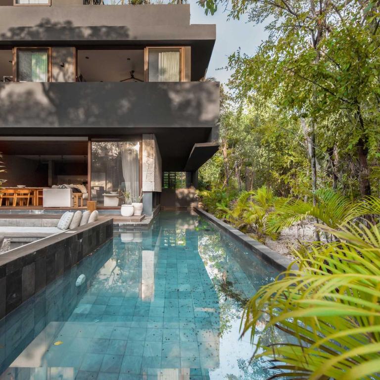 Luxury Jungle Villa with Private Pool & Jacuzzi - Villa - 2