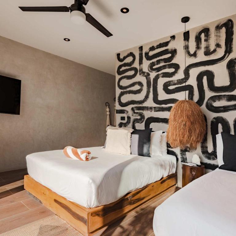 Luxury Jungle Villa with Private Pool & Jacuzzi - Villa - 16