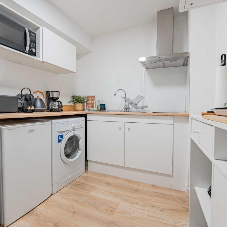 Le Nid des Remparts - tout équipé, central, Wi-Fi - Apartment mit 1 Schlafzimmer - 6