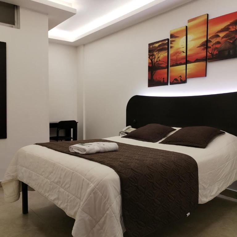 HOSTAL MURGEON BOUTIQUE - Deluxe Double Room - 4