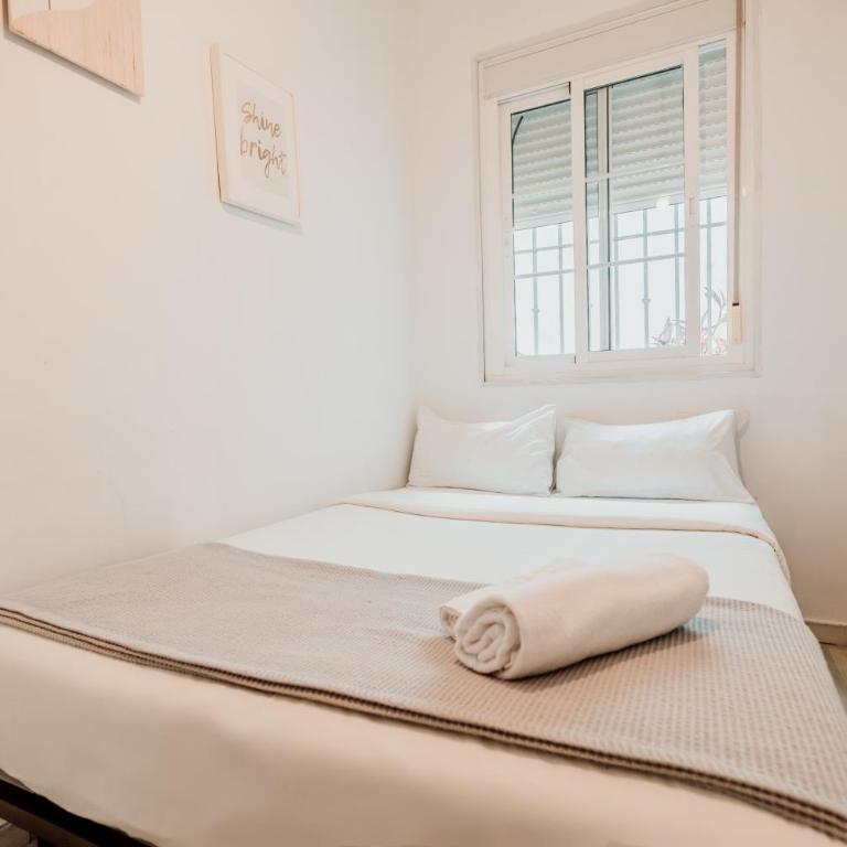 Acogedor y central - Two-Room Apartment - 7