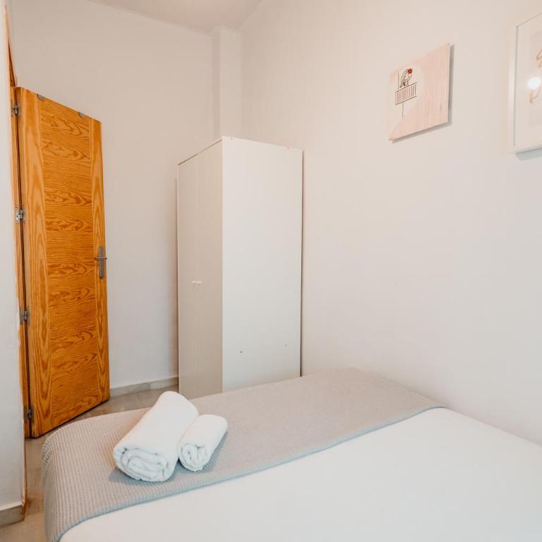 Acogedor y central - Two-Room Apartment - 6
