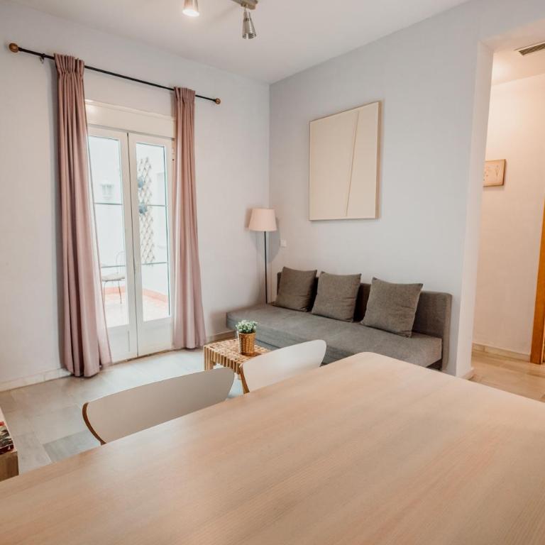 Acogedor y central - Two-Room Apartment - 17