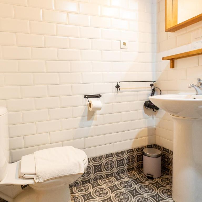 Acogedor y central - Two-Room Apartment - 29
