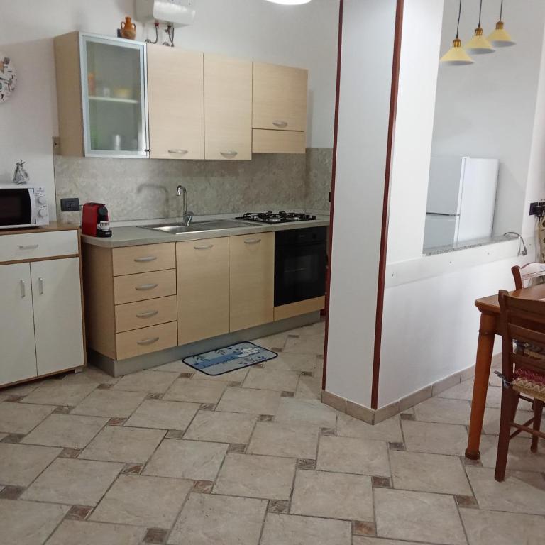 Casa Otranto Mare - Appartamento con 1 Camera da Letto con Balcone e Vista Città - 8
