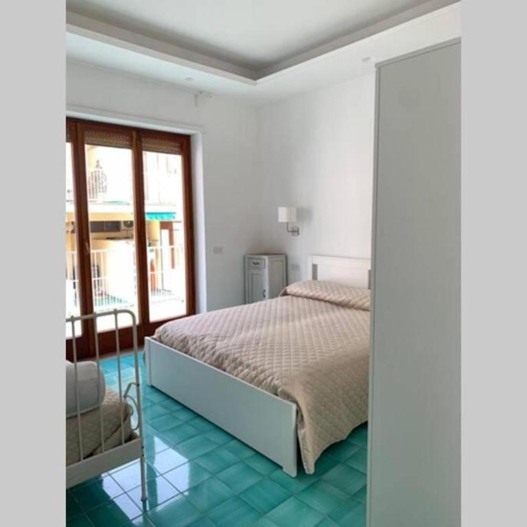 Super attico vista mare con piscina - Two-Bedroom Apartment - 21