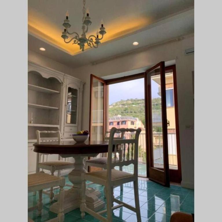 Super attico vista mare con piscina - Two-Bedroom Apartment - 10