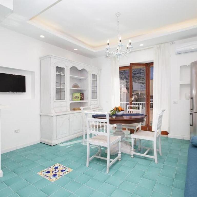 Super attico vista mare con piscina - Two-Bedroom Apartment - 2
