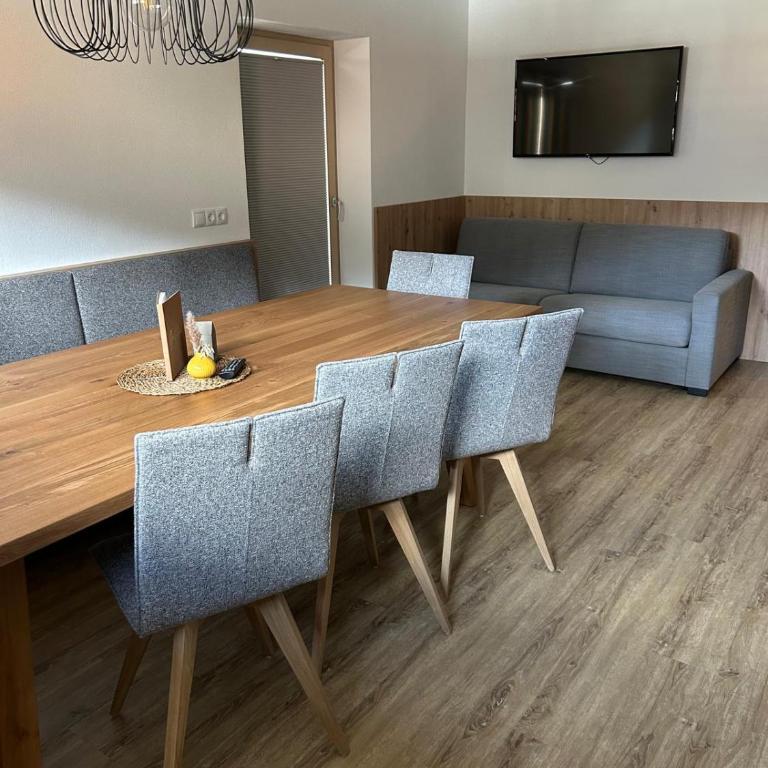Gästehaus Wildauer - Three-Bedroom Apartment - 2