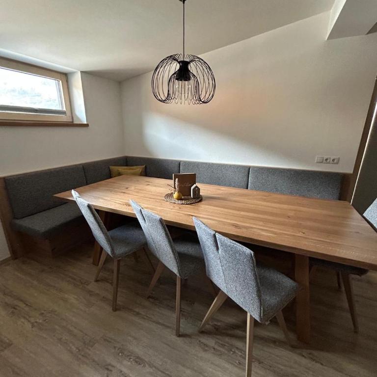 Gästehaus Wildauer - Three-Bedroom Apartment - 10
