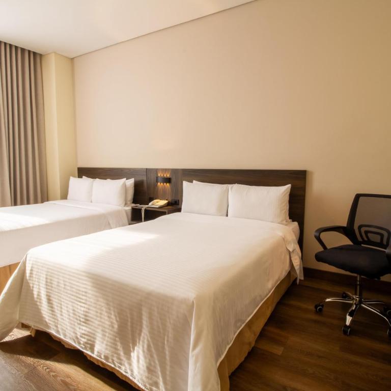 Best Western Plus Hotel San Diego - Double Room with Two Double Beds - Non-Smoking - 2