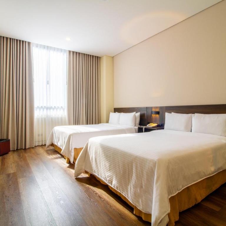 Best Western Plus Hotel San Diego - Double Room with Two Double Beds - Non-Smoking - 1