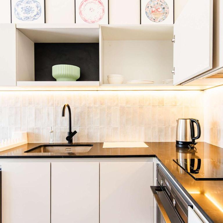 HOM I Espacio Familiar en La Dehesa I Parking I AA I PLD 34 - Apartamento - 5