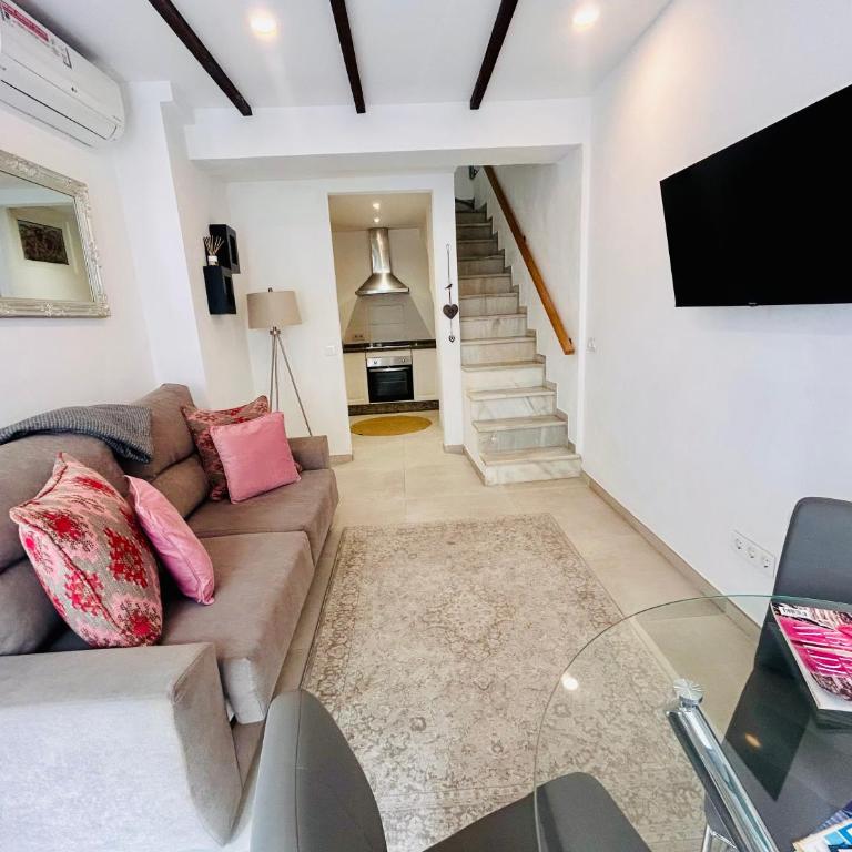 Fabulous 2 bed-townhouse with large rooftop! - Casa Unifamiliar de 2 dormitorios - 2