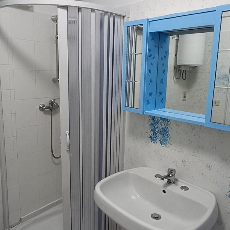 La Dimora di Netta - One-Bedroom House - 17