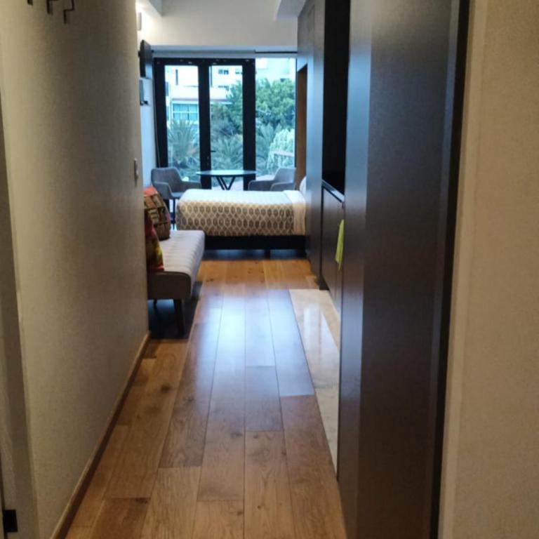 Mexico City loft in the heart of Roma Norte steps away from Cibeles - One-Bedroom Apartment - 17