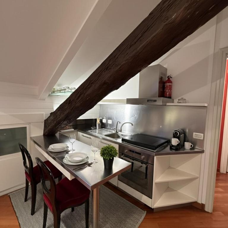Corso Como 3 - Nel cuore di Milano - Appartamento con 2 Camere da Letto - 8