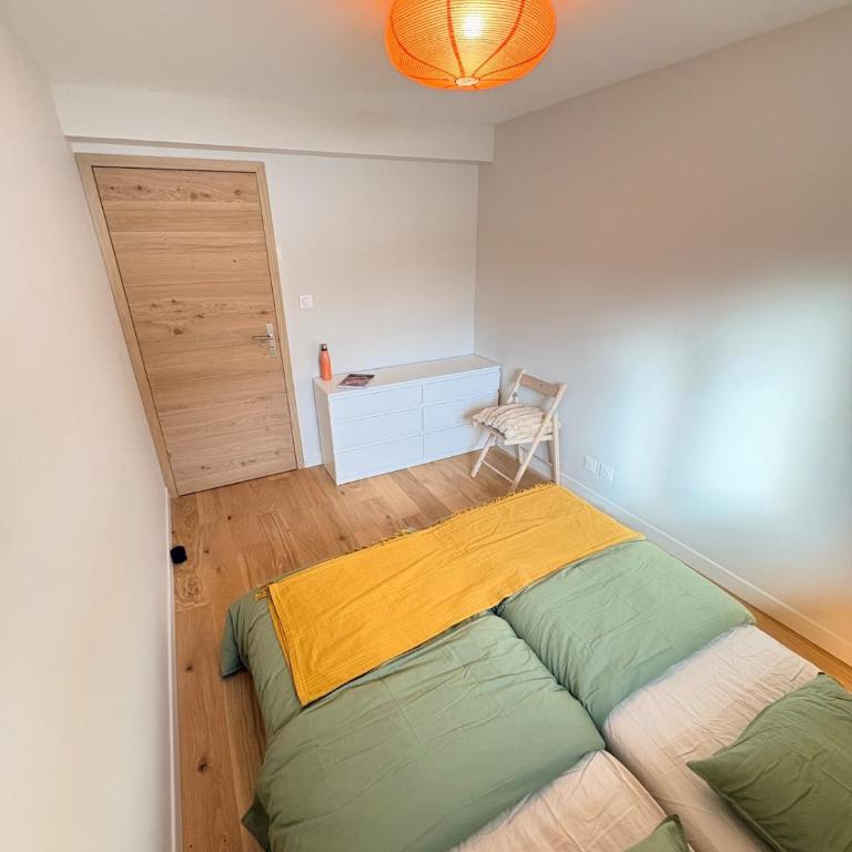 Chalet familial au pied des randonnées - Appartement rénové en rdc proche du centre - Linge inclus - Appartamento con 3 Camere da Letto - 20