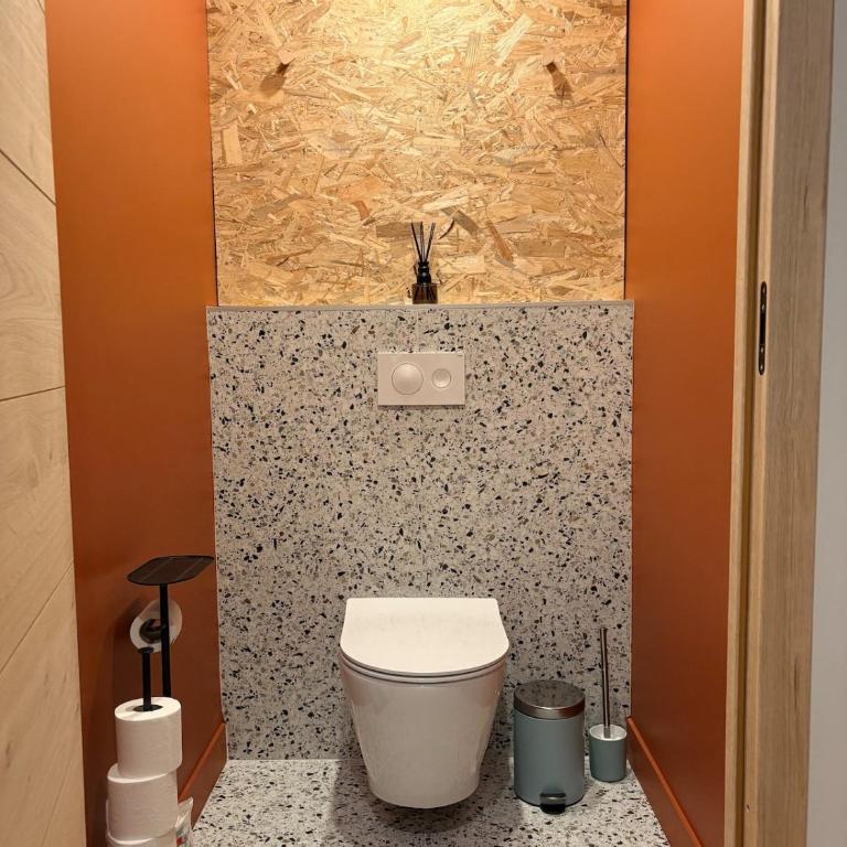 Chalet familial au pied des randonnées - Appartement rénové en rdc proche du centre - Linge inclus - Appartamento con 3 Camere da Letto - 25