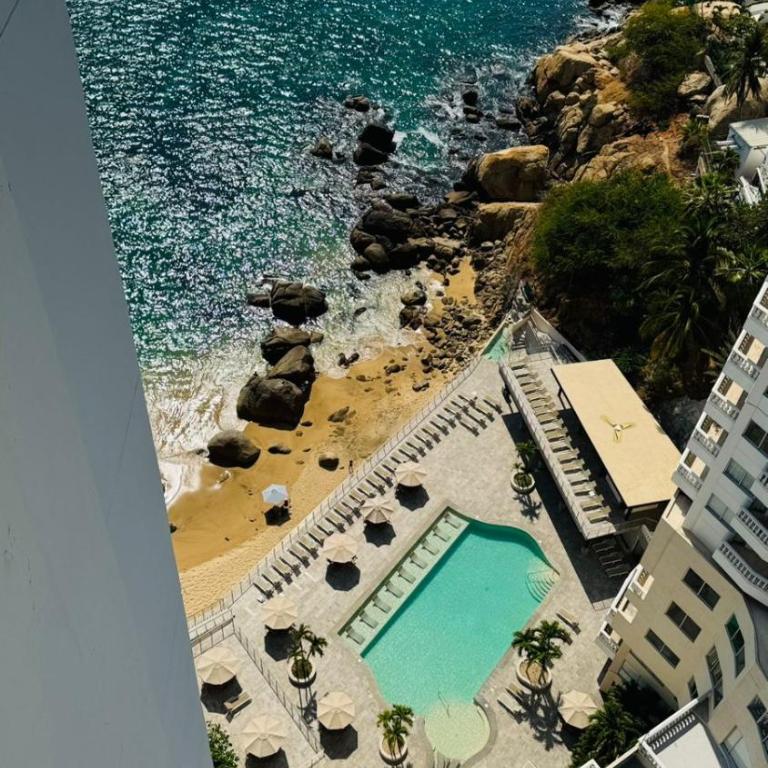 Piso 22 Suite en Torres Gemelas Acapulco - Apartamento de 1 dormitorio - 2