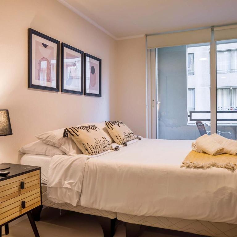 Modern Urban Studio in Santa Lucia Prime Location - Studio - 3
