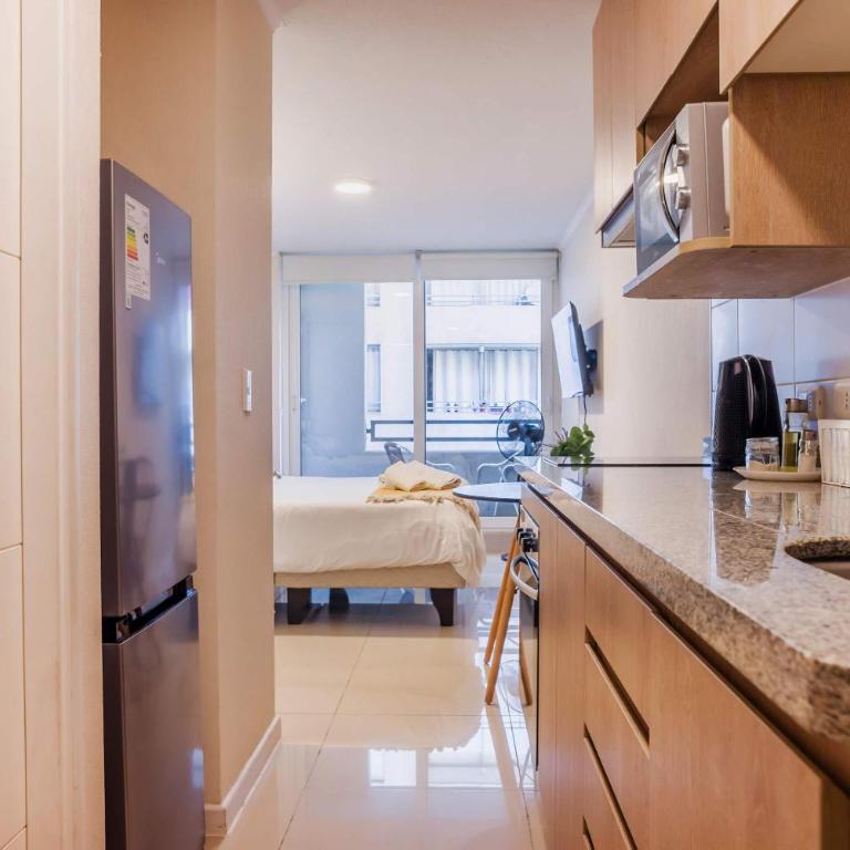 Modern Urban Studio in Santa Lucia Prime Location - Studio - 12