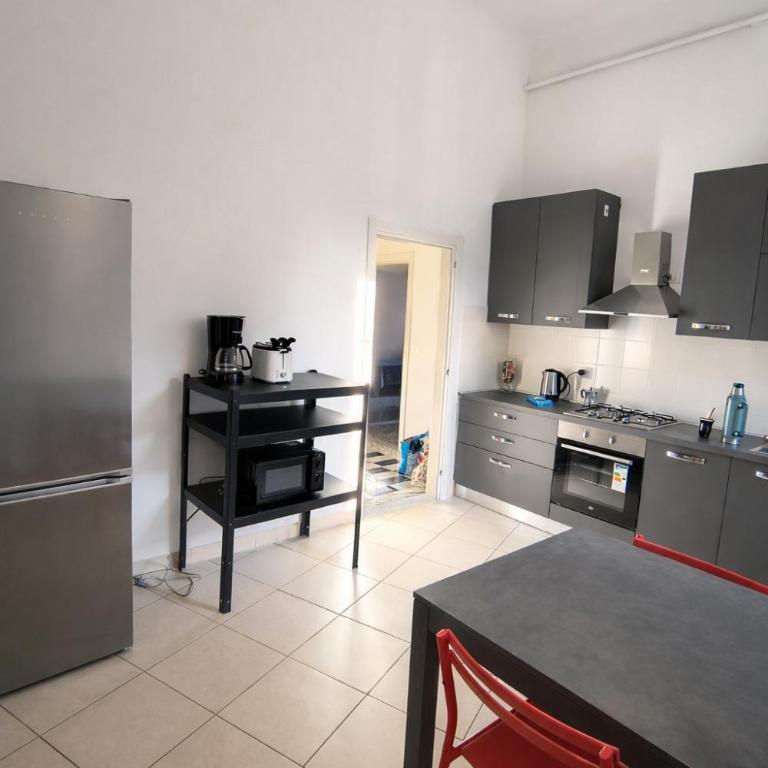 Dalla Patagonia Apartment - Three-Bedroom Apartment - 4