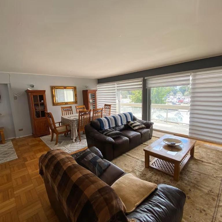 Gran depto en Viña - vista directa Casino y mar! - Apartment with View and Balcony - 1