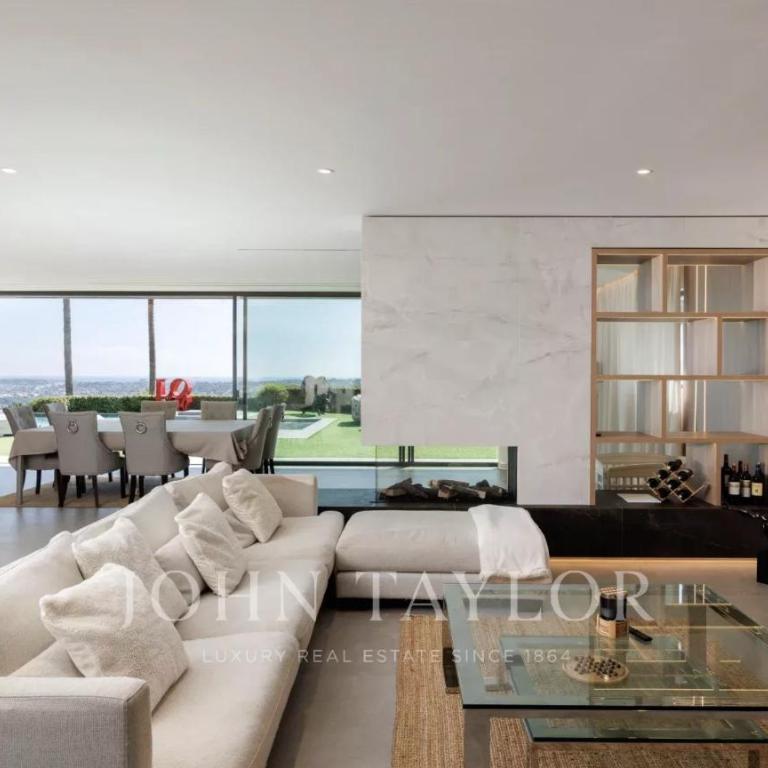 Luxury Villa for Rent on a Secure Estate - Villa - 12