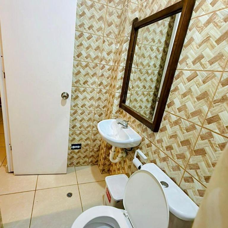 Casa 1er Piso - Casa de 3 dormitorios - 2