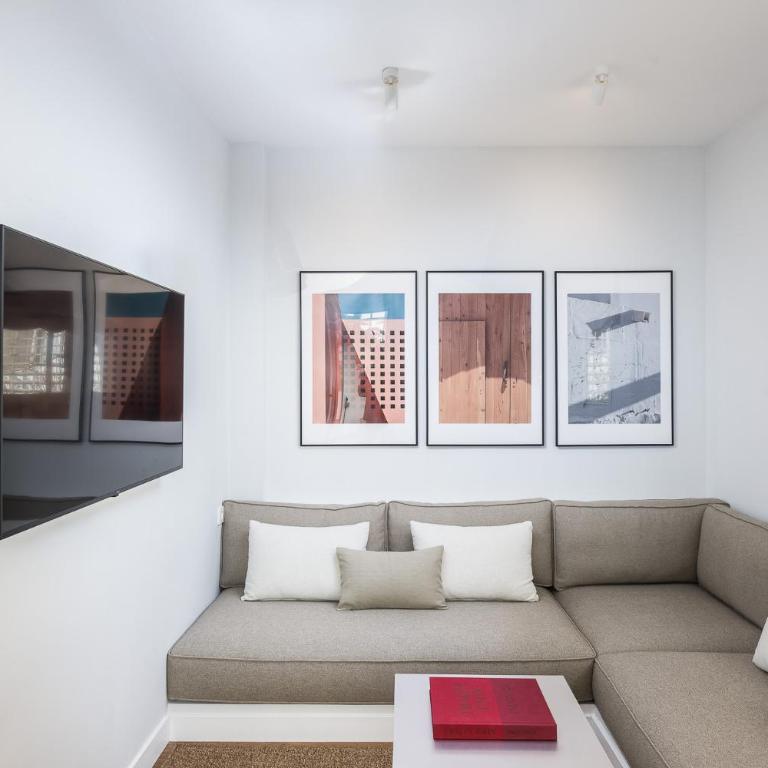 Edmond Vibes Plaza de España Suites - Apartamento Deluxe de 3 dormitorios - 31