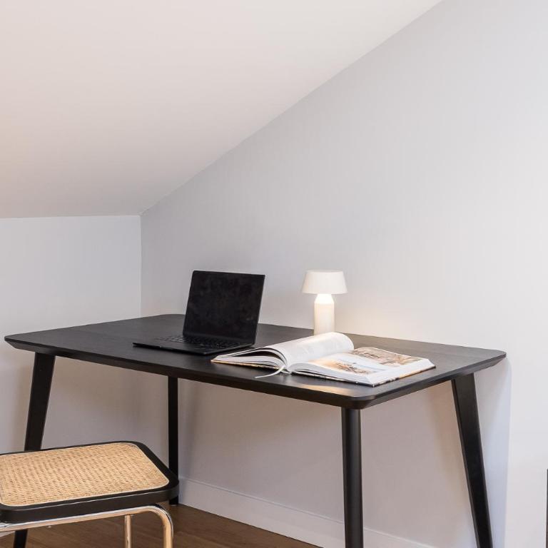 Edmond Vibes Plaza de España Suites - Apartamento Deluxe de 3 dormitorios - 21