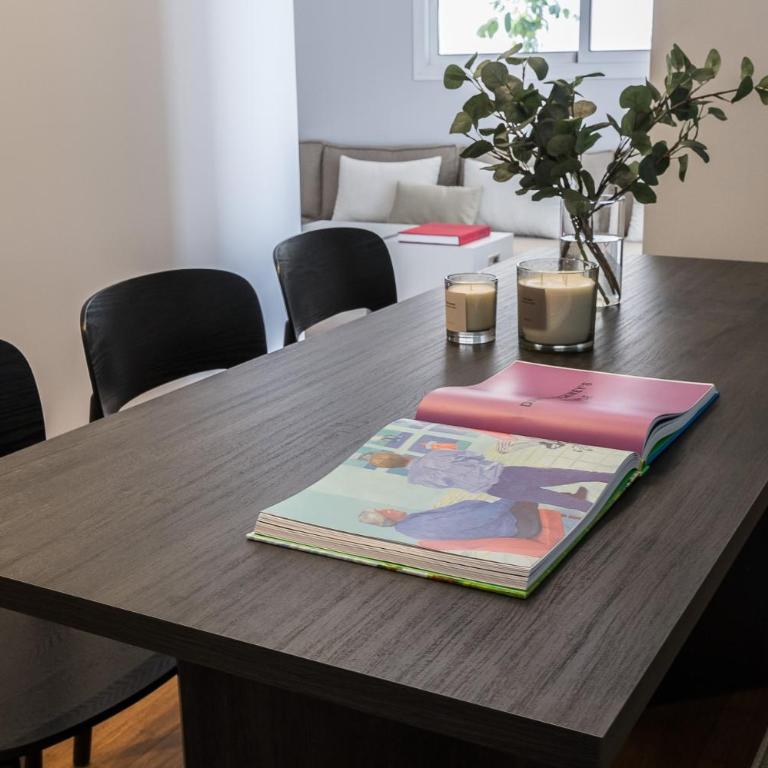 Edmond Vibes Plaza de España Suites - Apartamento Deluxe de 3 dormitorios - 27