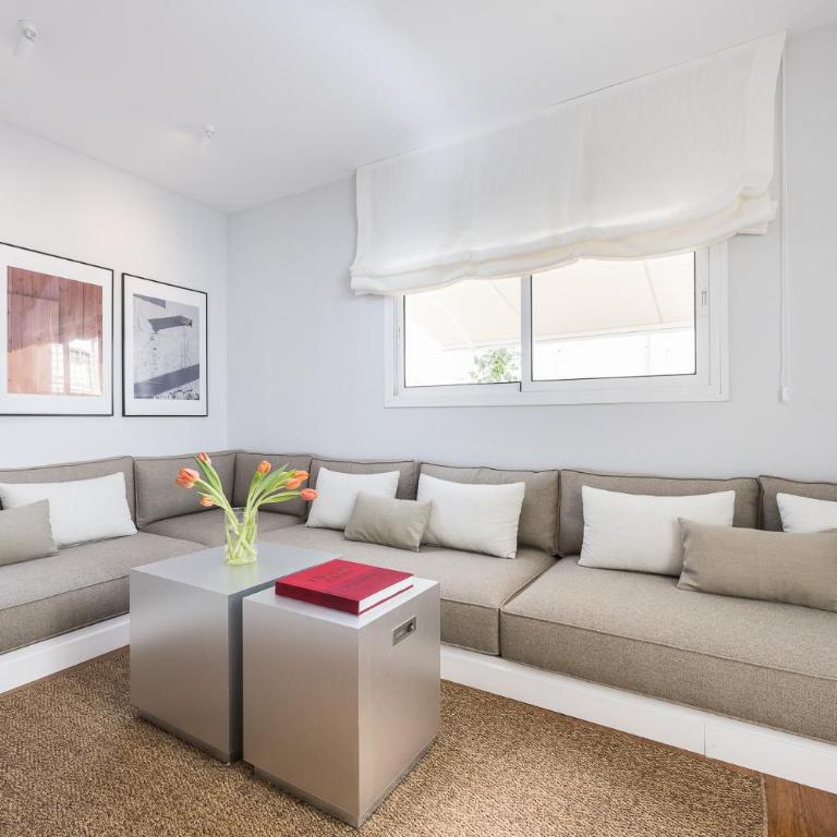 Edmond Vibes Plaza de España Suites - Apartamento Deluxe de 3 dormitorios - 19