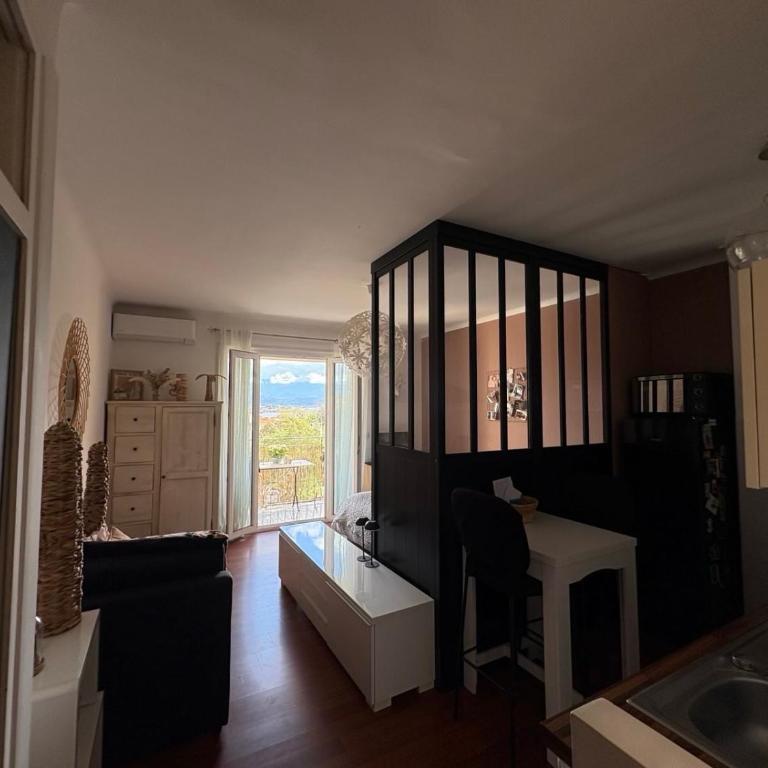 Location saisonnière - Studio à Ajaccio - Apartamento de 1 dormitorio - 1