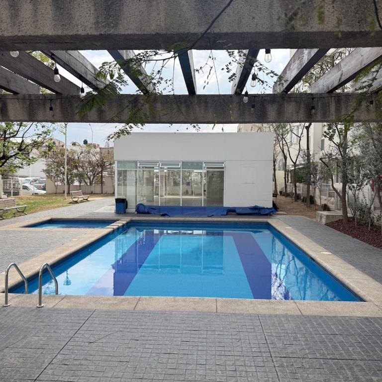 Luxury Apartment Near Arena GDL, Swimming Pool - Apartamento de 2 dormitorios - 2
