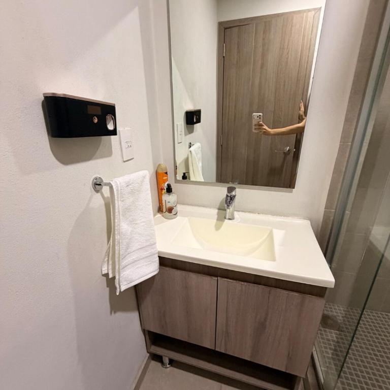 Luxury Apartment Near Arena GDL, Swimming Pool - Apartamento de 2 dormitorios - 13