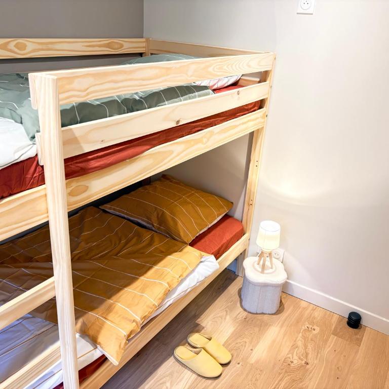 Chalet familial au pied des randonnées - Appartement rénové en rdc proche du centre - Linge inclus - Appartamento con 3 Camere da Letto - 17