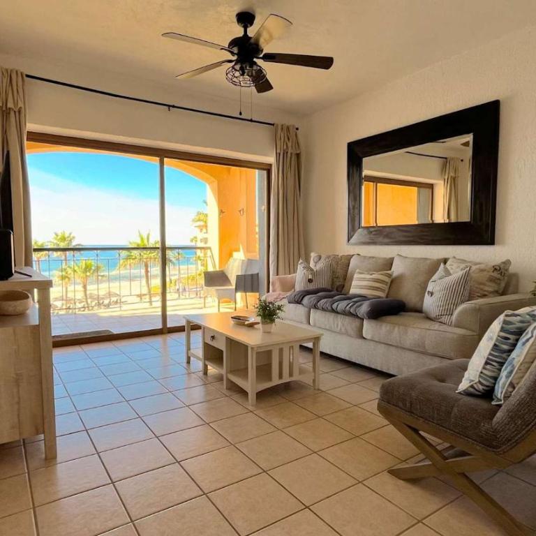 Comfy & Updated 4th Floor Condo Princesa E-401 - Apartamento - 3