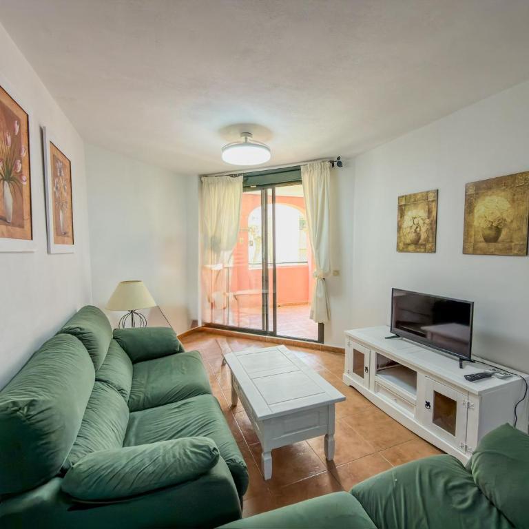 Beachfront apartment - Two-Bedroom Apartment - 5