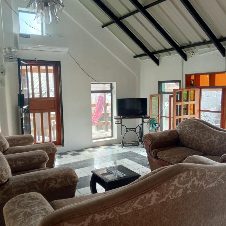Apartamento completo para 8 personas, Casa Oasis Galápagos - Apartment - 12