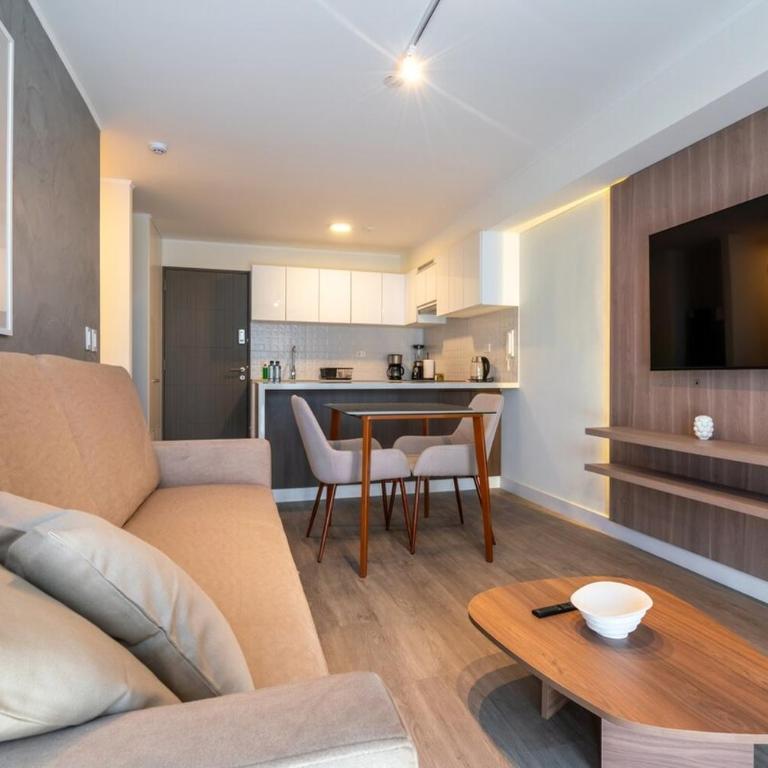 Andrés Reyes 509 Business Residences by Geko - One-Bedroom Apartment - 17