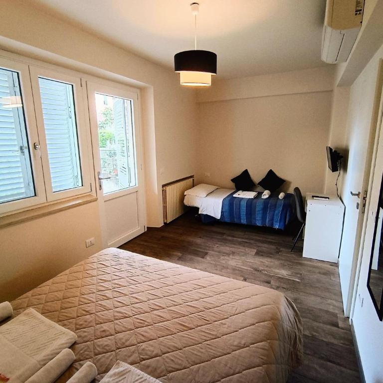IARSERA rooms and apartment - Camera Familiare con Bagno Privato - 17