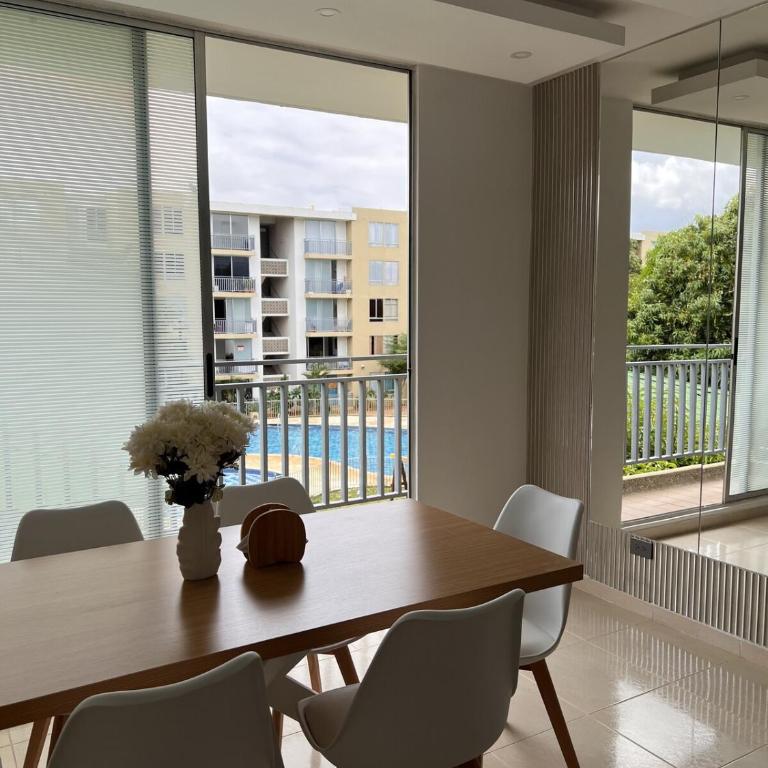 Silvia Maria LH I Tu Apto En Valledupar I Lujo y Confort - Apartamento con vistas a la piscina - 22