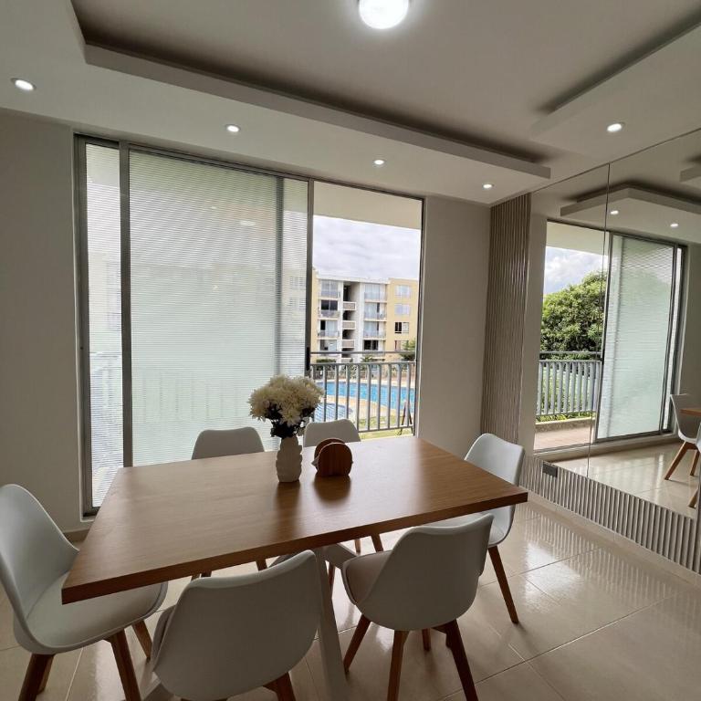 Silvia Maria LH I Tu Apto En Valledupar I Lujo y Confort - Apartamento con vistas a la piscina - 20