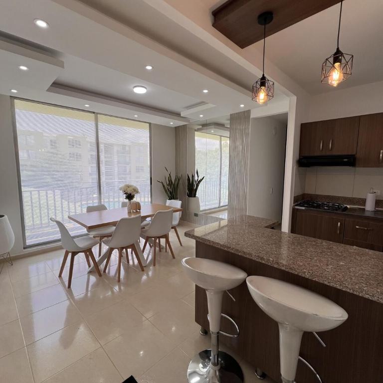 Silvia Maria LH I Tu Apto En Valledupar I Lujo y Confort - Apartamento con vistas a la piscina - 9