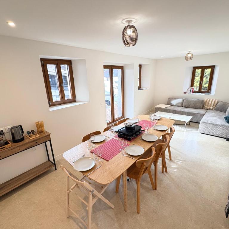 Chalet familial au pied des randonnées - Appartement rénové en rdc proche du centre - Linge inclus - Appartamento con 3 Camere da Letto - 27