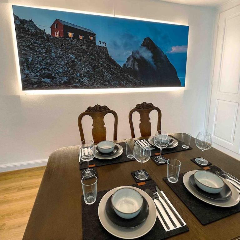 City Center 4BD Parking Fast WiFi - Apartment mit 3 Schlafzimmern - 3