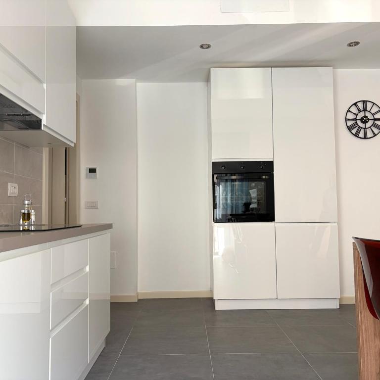 Numero 5 - Modern 2BR Steps to Arno River & 12 min to Tower - Appartamento con 2 Camere da Letto - 9