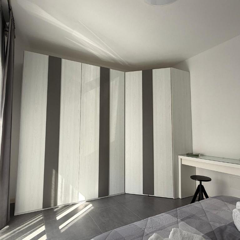 Numero 5 - Modern 2BR Steps to Arno River & 12 min to Tower - Appartamento con 2 Camere da Letto - 14